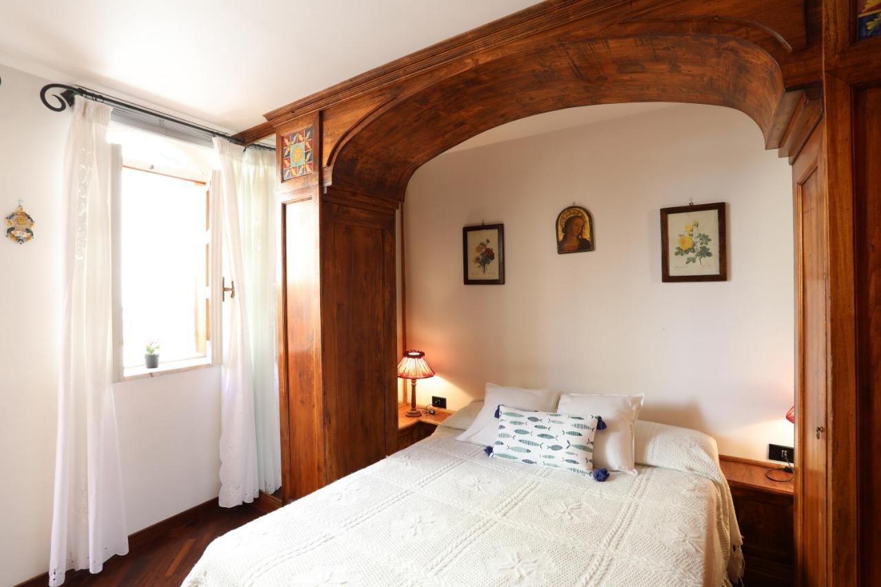 Porta Catania & Duomo Cozy Apartment Taormina Buitenkant foto